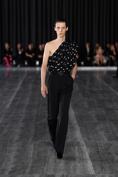 Look 41
